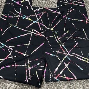 ZYIA Abstract 7/8 leggings!